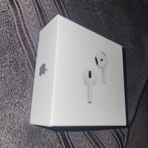 Apple AirPods 4